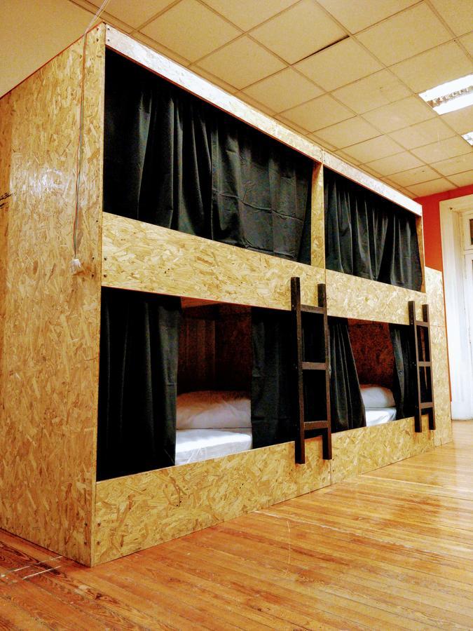 La Bamba Student Hostel ブエノスアイレス エクステリア 写真